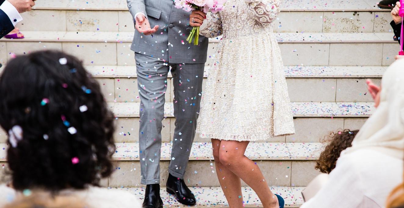 derechos como esposa en Whitney